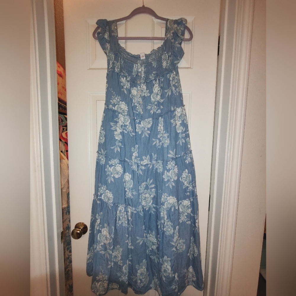 Old Navy Midi Floral Blue Dress